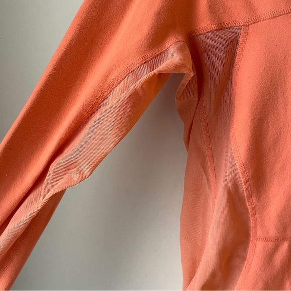 Lululemon “Catch me air” coral full zip running jacket 4 - Picture 4 of 8